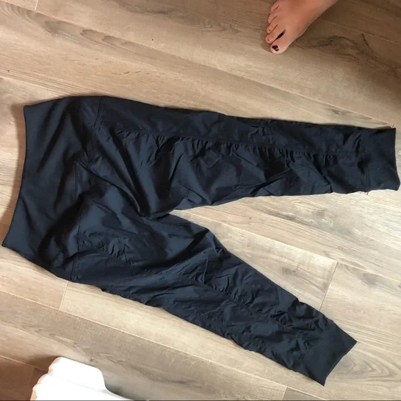 One Tooth Studio Crops - Picture 3 of 4